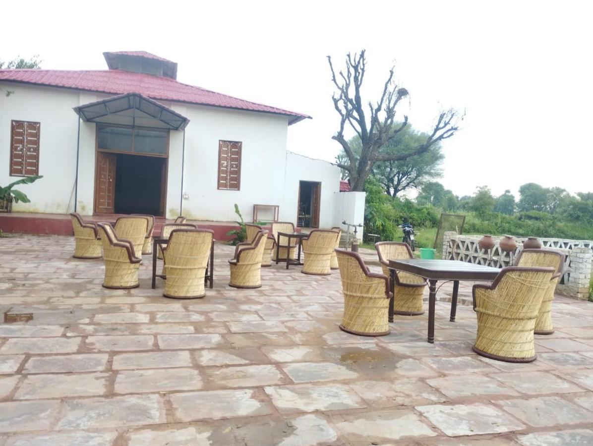 Bagwara Heritage Resort Chonp Dış mekan fotoğraf